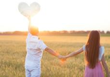 桃花不招自来，本月有望牵手成功的星座