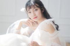 不输岁月,这些星座女会变成时髦老太太