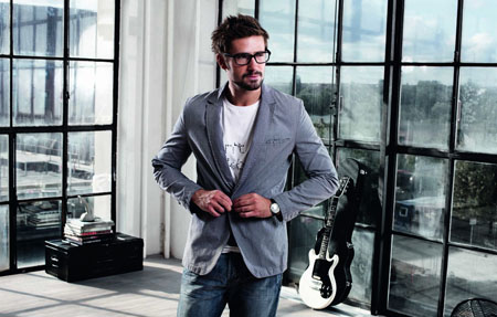 偷窥：颜色偏好透露性爱观